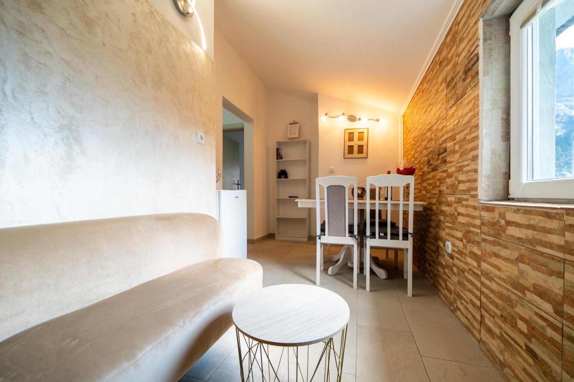 Apartments Vukovic Kotor Exterior photo