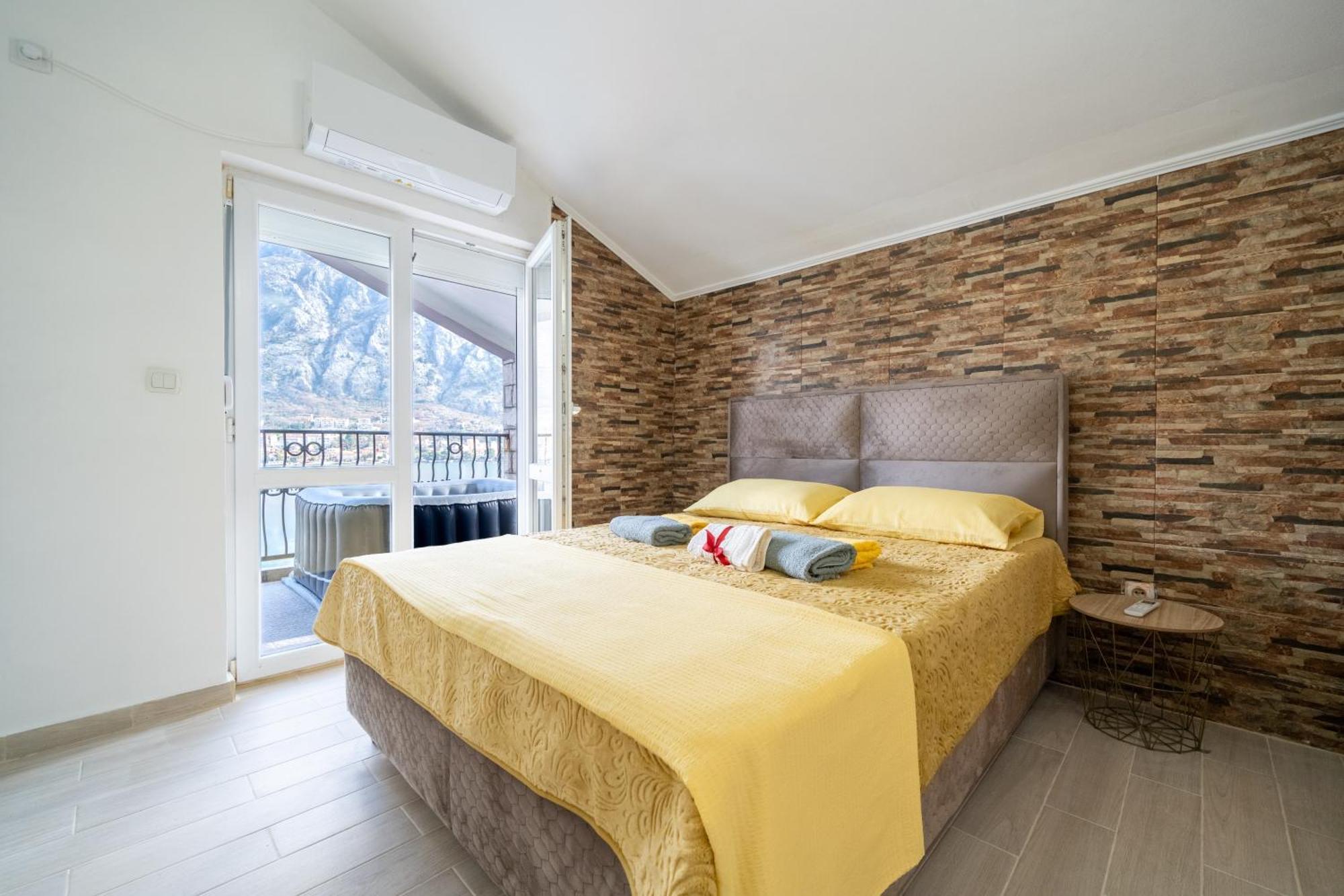 Apartments Vukovic Kotor Exterior photo