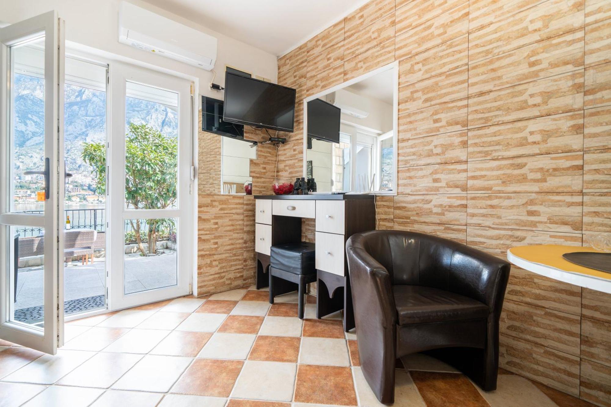 Apartments Vukovic Kotor Exterior photo